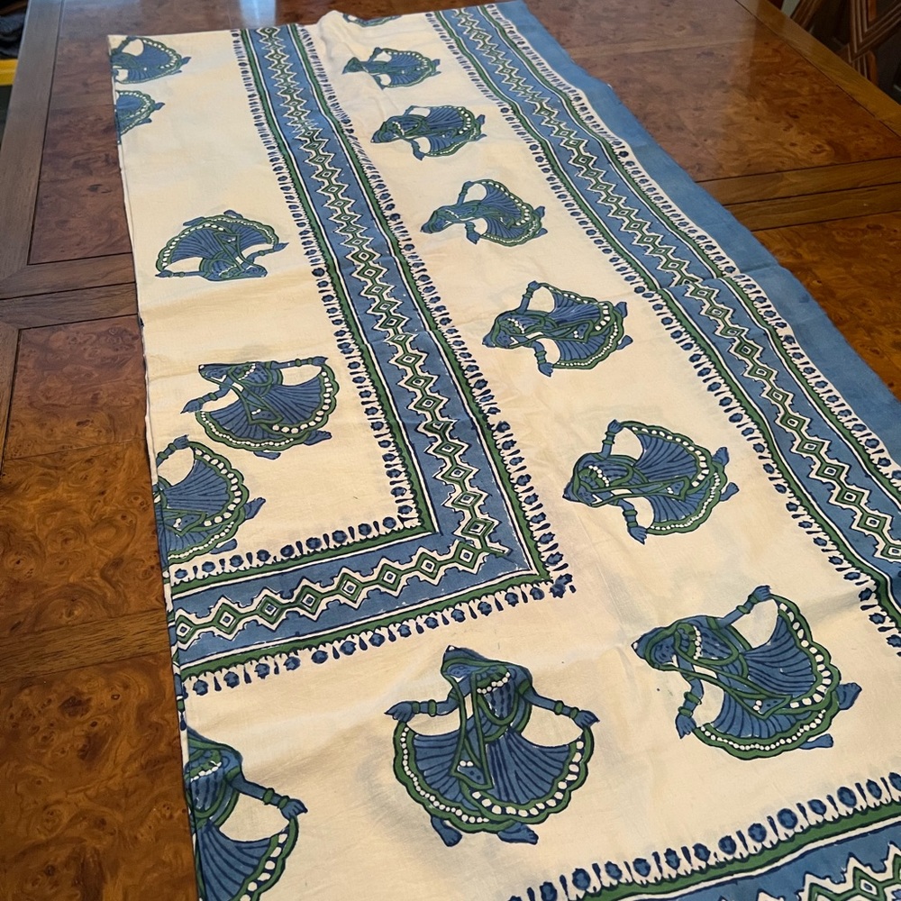 Hand dyed , King size bed cover made of cotton.